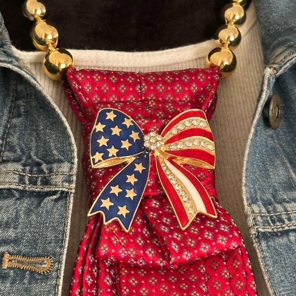 Robert Talbott Necktie Necklace Jeweled Flag Brooch & Gold Beads 4th of July - Picture 8 of 8